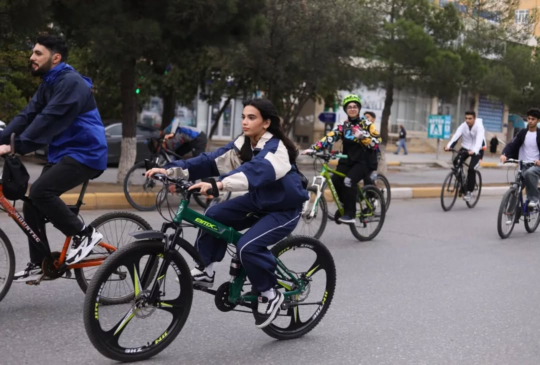 Sumqayit,veloyurus,velosiped,yaris