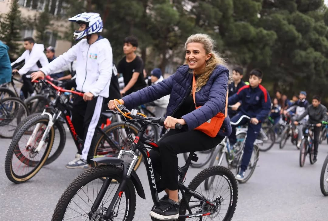 Sumqayit,veloyurus,velosiped,yaris