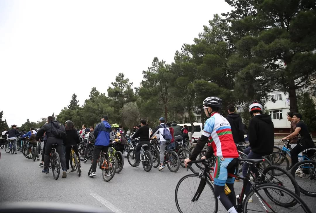 Sumqayit,veloyurus,velosiped,yaris