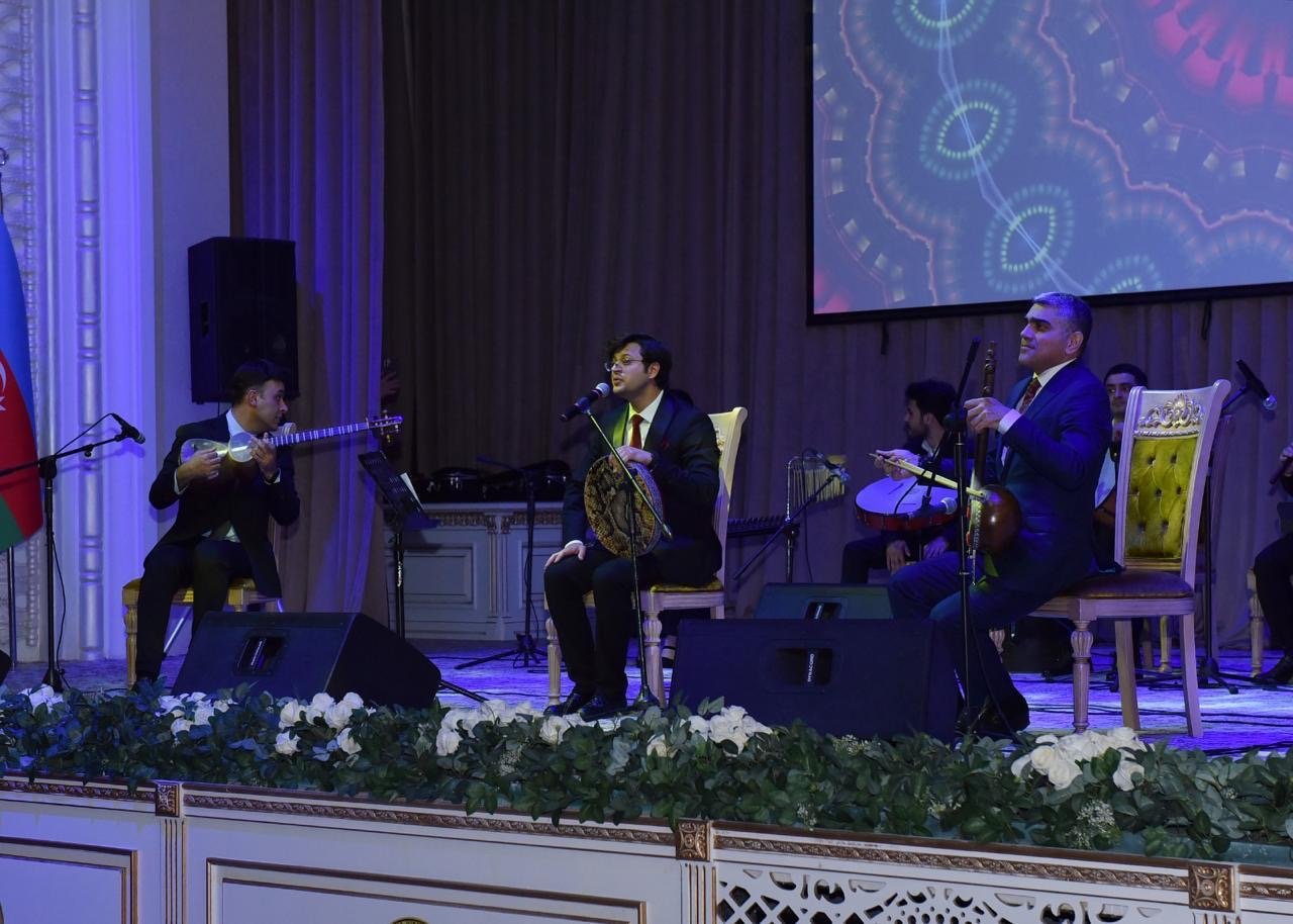 Konsert.mugam