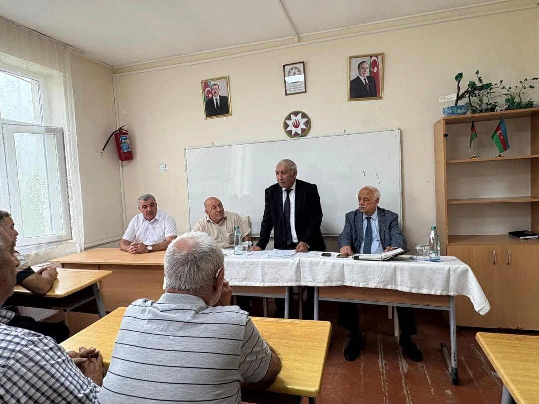 Sumqayit,Belediyye,Adil,Xudadatov